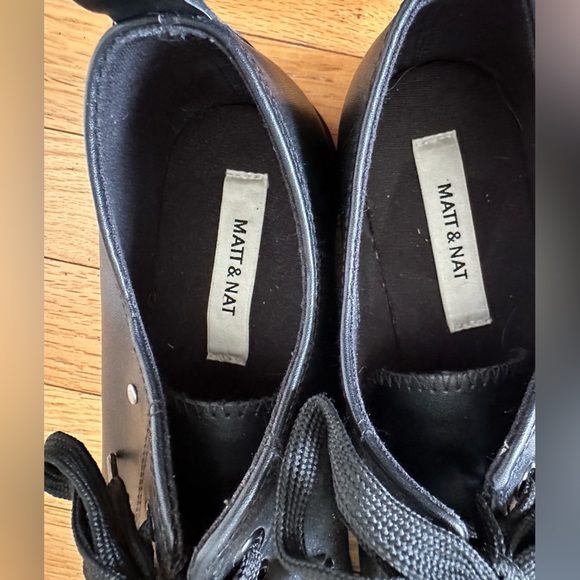 Matt & Nat Black Vegan Sneakers (10) - Picture 7 of 8